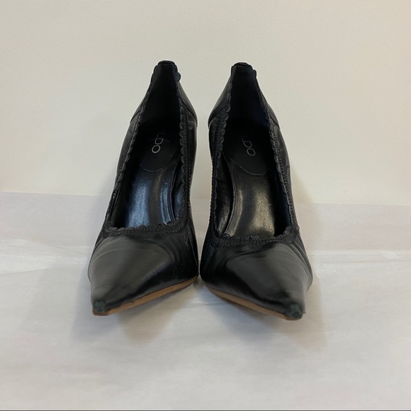 Aldo Supple Black Pointy Toe Stacked Heels - Picture 2 of 10